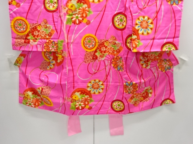  アンティーク　扇に草花模様着物